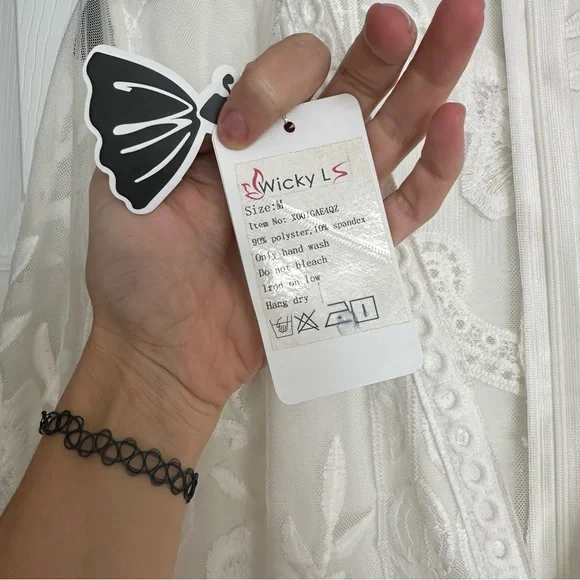 White lace sheer maxi dress with attached shorts size M - Picture 5 of 6